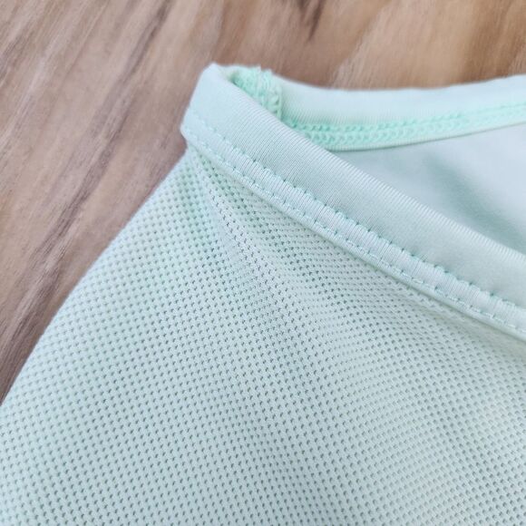 🔹️Under Armour Mint Racerback Heat Gear Athletic Sleeveless Top Large - Picture 6 of 10